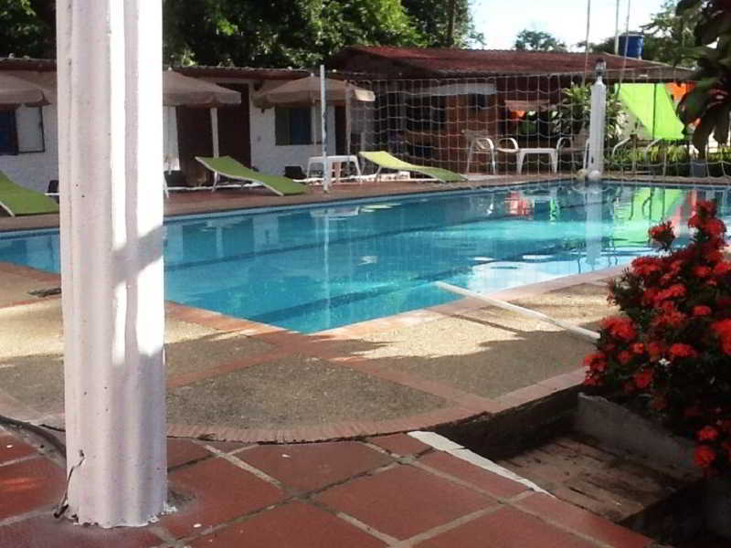 Llano Dorado Hotel Campestre Granja Campo Alegre Eksteriør bilde
